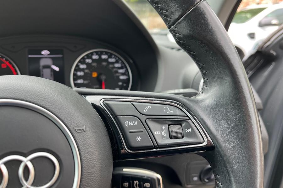 Audi Q2 Photo autoimg-5ce67819030d27ee7476adb07879dd6e1df2866b.jpg