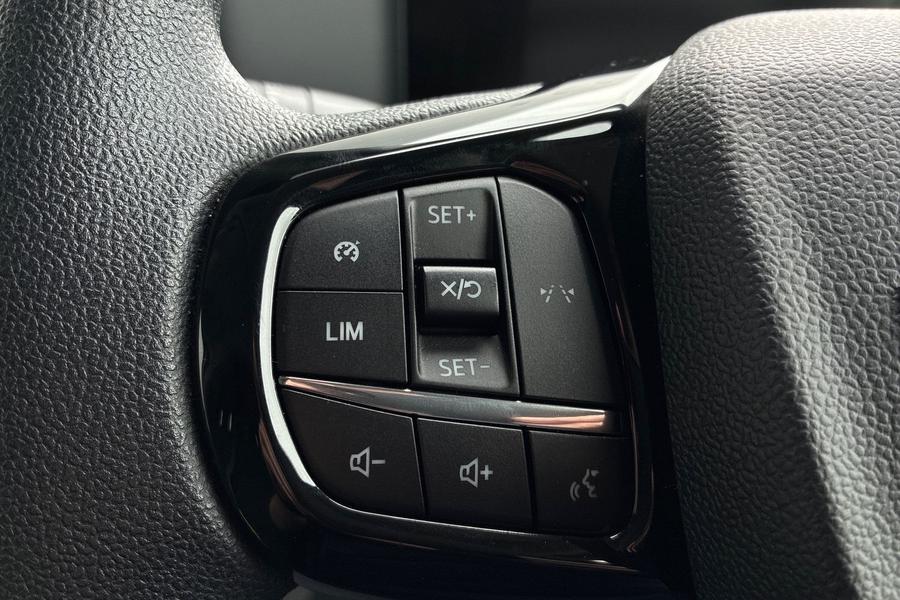 Ford E-TRANSIT CUSTOM Photo autoimg-5ce6afb1aea42ab7e05e535093d3e052067e12f9.jpg