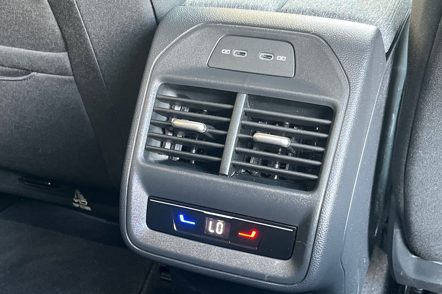 Skoda SUPERB Photo 30