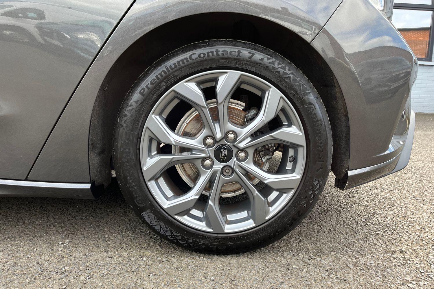 Ford FOCUS Photo 7