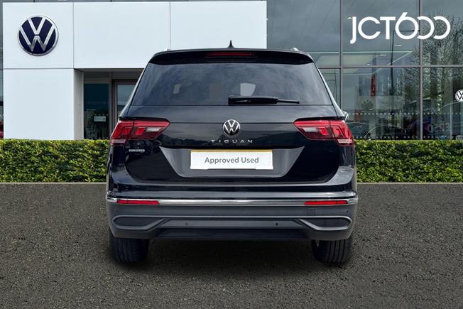 VOLKSWAGEN Tiguan Allspace Photo 7
