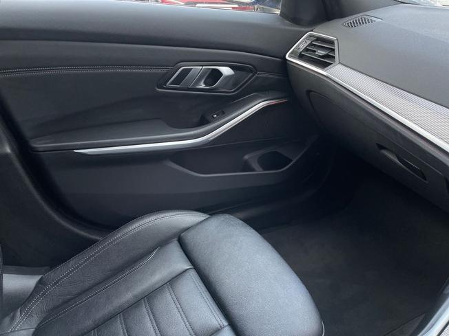BMW 3 Series Photo 54