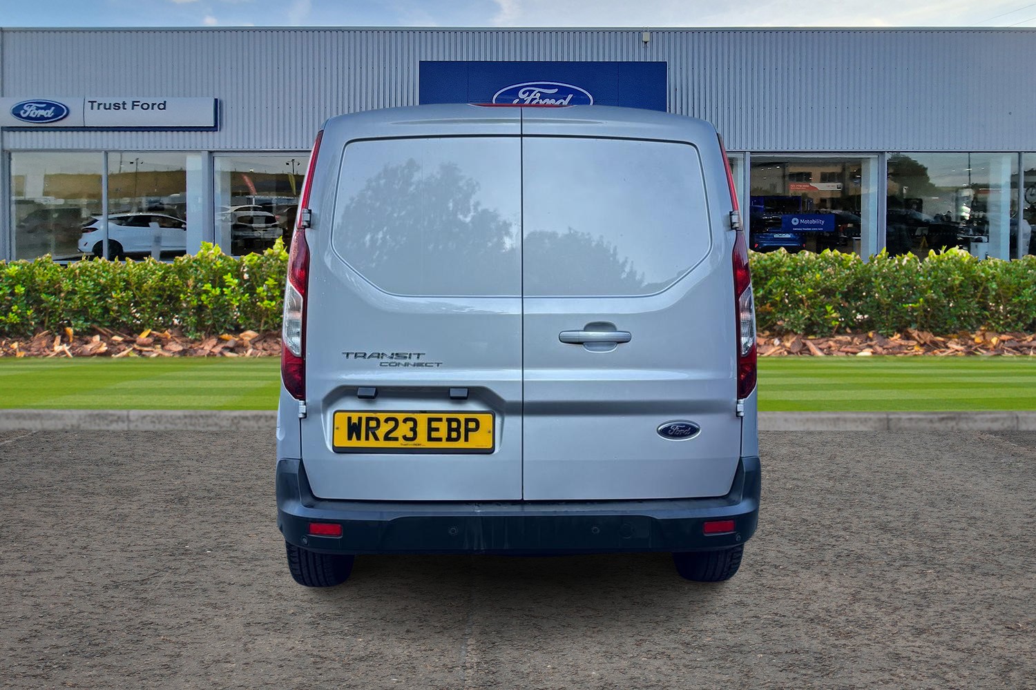 Ford TRANSIT CONNECT Photo 12