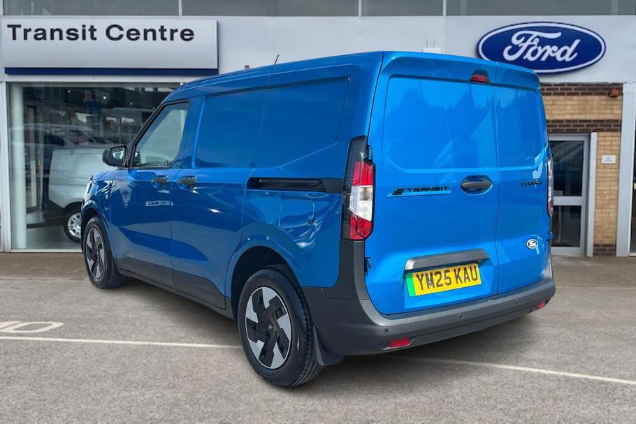 Used Ford E-TRANSIT COURIER YM25KAU 2