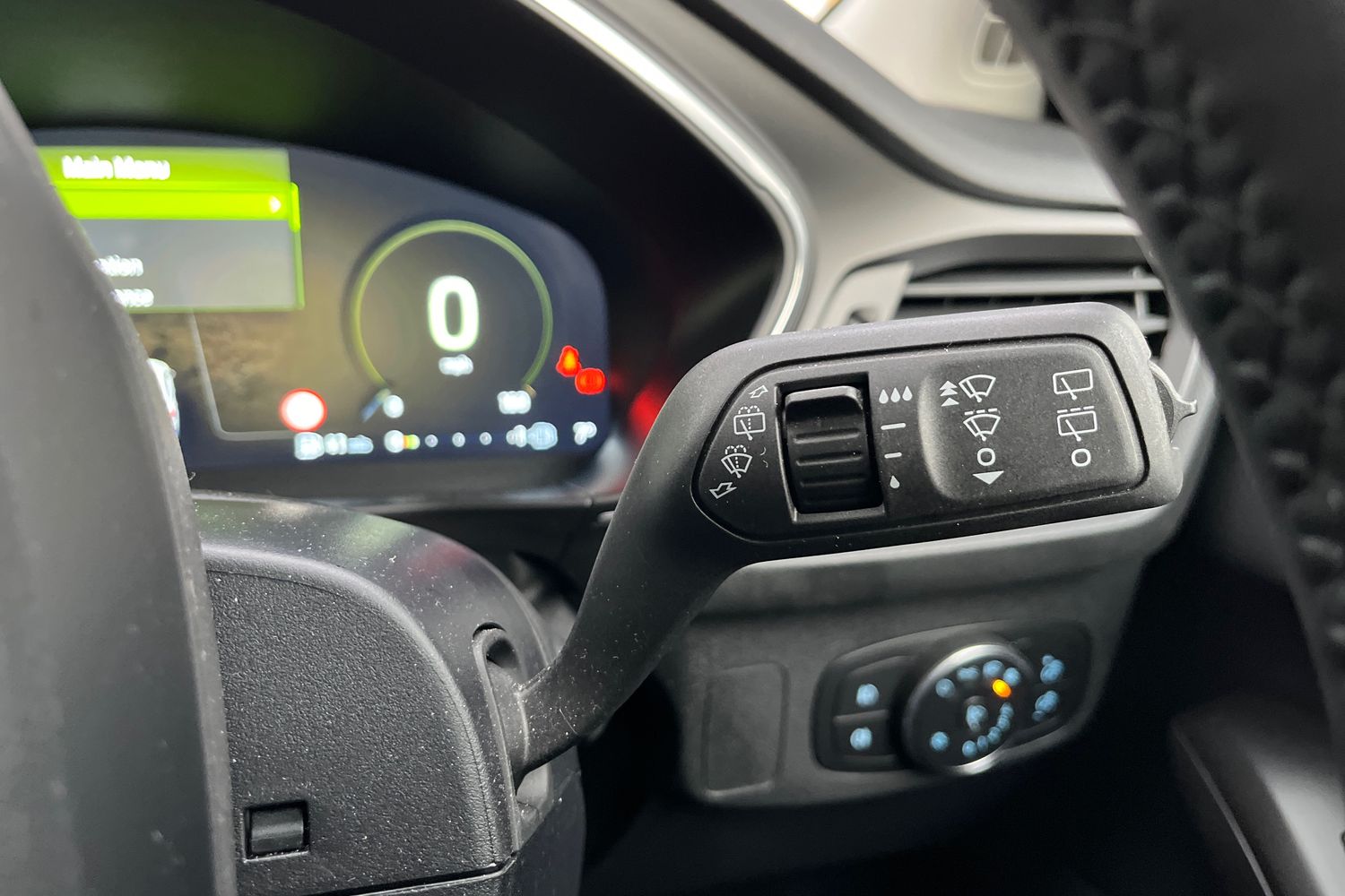 Ford FOCUS Photo 14