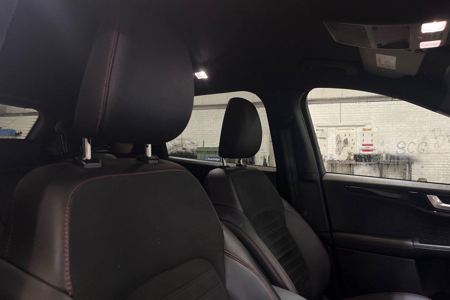 Ford KUGA Photo 16
