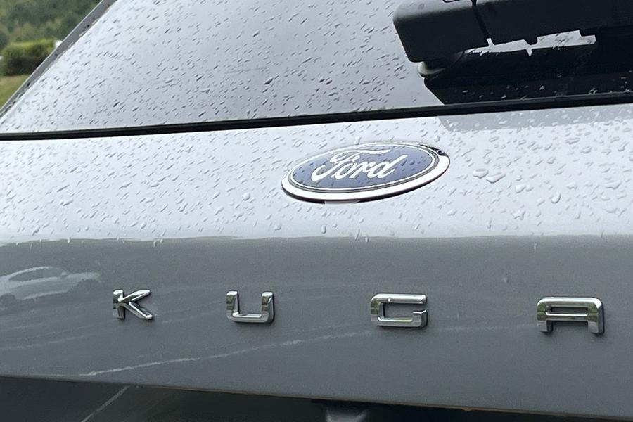 Ford Kuga Photo autoimg-5d10b5e19b86f1e826ae58b42d0e4fca4ec694fa.jpg