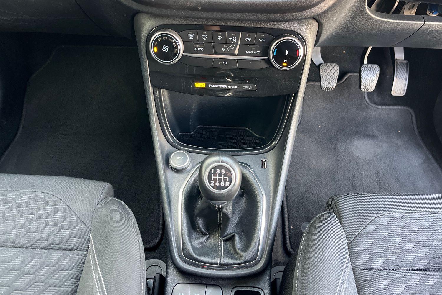 Ford Puma Photo 31