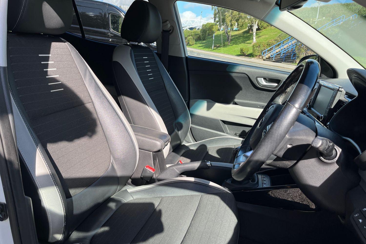 Kia Stonic Photo 16