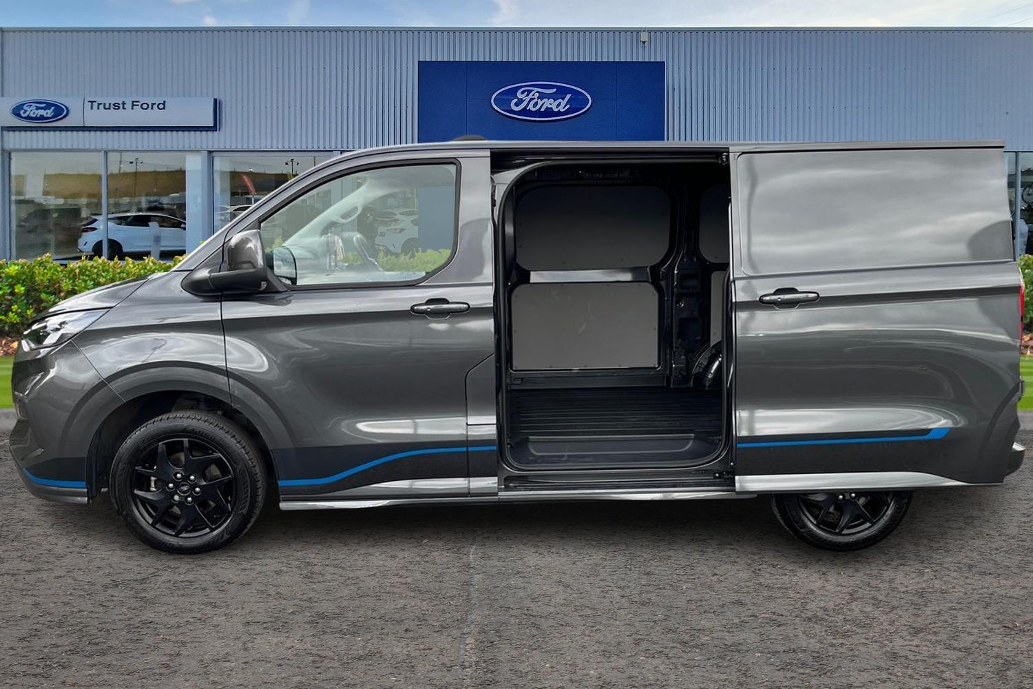 Ford TRANSIT CUSTOM Photo 4