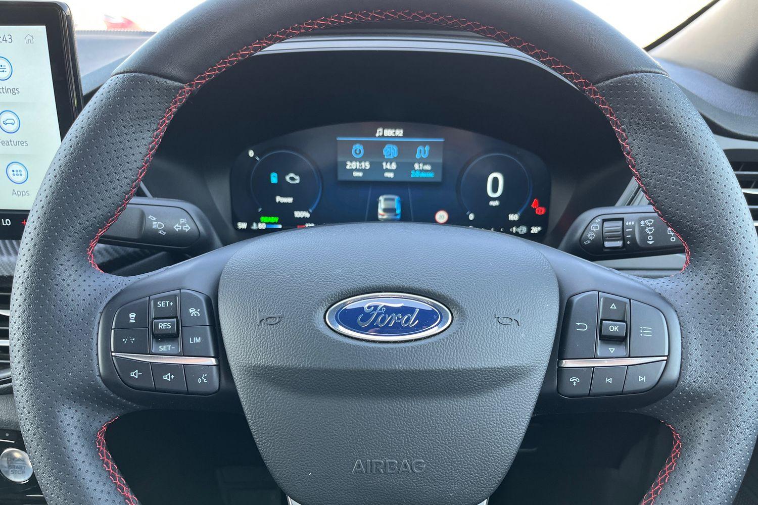 Ford KUGA Photo 11