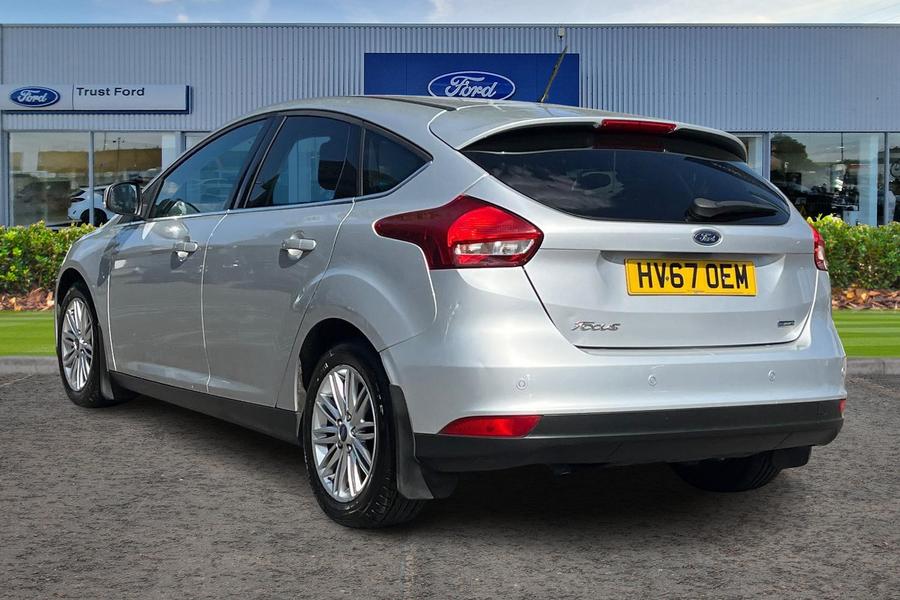 Ford FOCUS Photo autoimg-5d209b1ab91e3d091f9b7b70c8336133743b1203.jpg