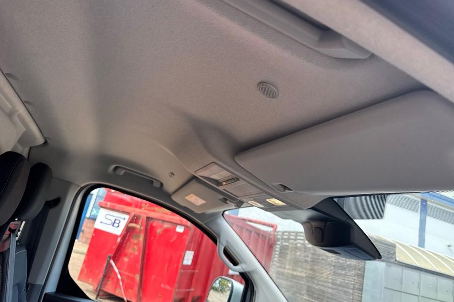 Ford TRANSIT CUSTOM Photo autoimg-5d23796c02cba1b34931954b8be86da2be95cf62.jpg