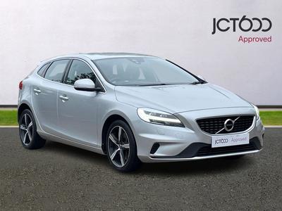 2016 VOLVO V40 2.0 D3 R-Design Hatchback 5dr Diesel Manual Euro 6 (s/s) (150 ps) at JCT600