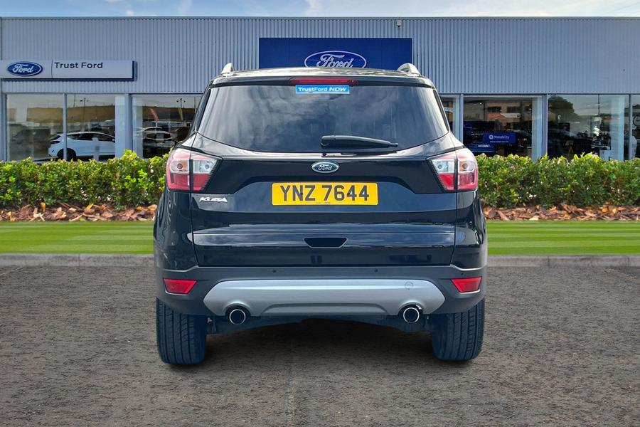 Ford KUGA Photo autoimg-5d2c8a2e5165b741e71d148461e39ed83b499aef.jpg
