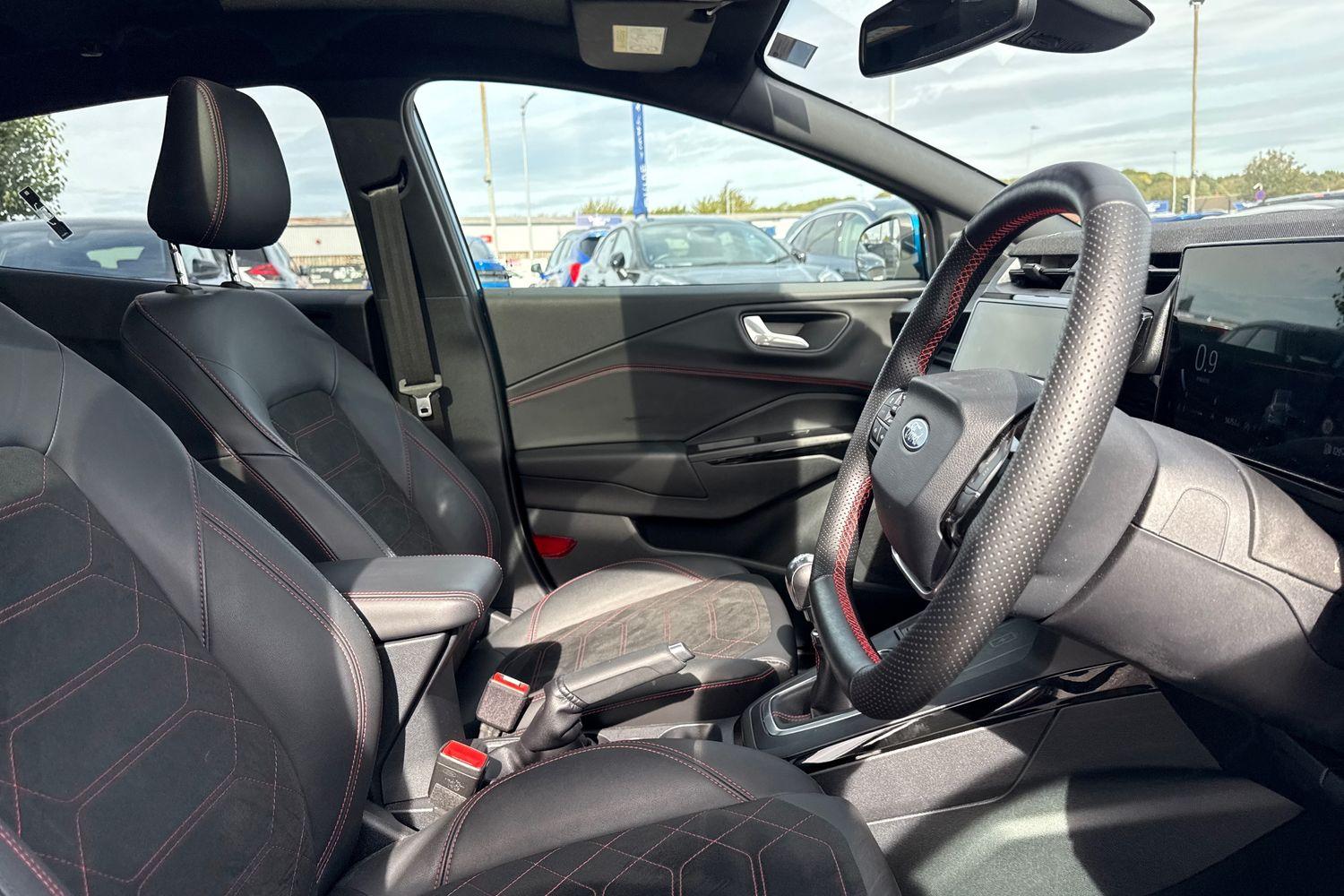 Ford PUMA Photo 16