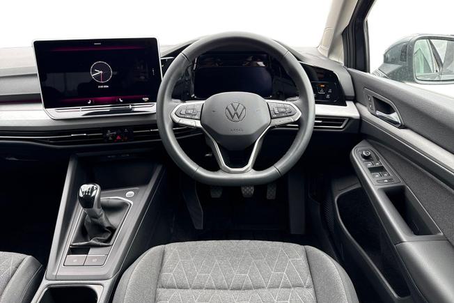 VOLKSWAGEN Golf Photo 11