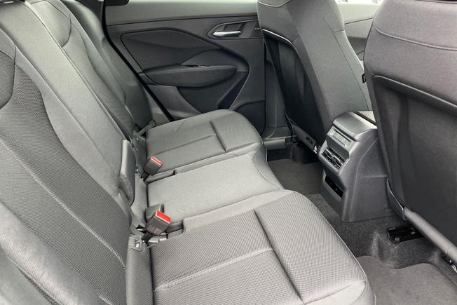 Audi  Q3 SUV Photo 43