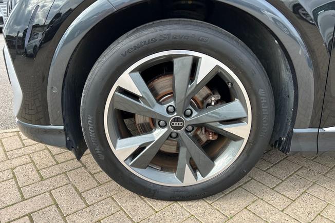 Audi Q4 E-Tron Photo 29