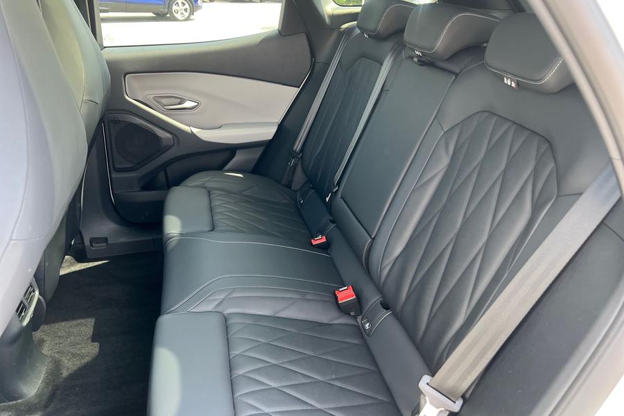 Ford Explorer Photo autoimg-5d2fb5568bbb54f683c626e7d5fdf0058ac8ff19.jpg