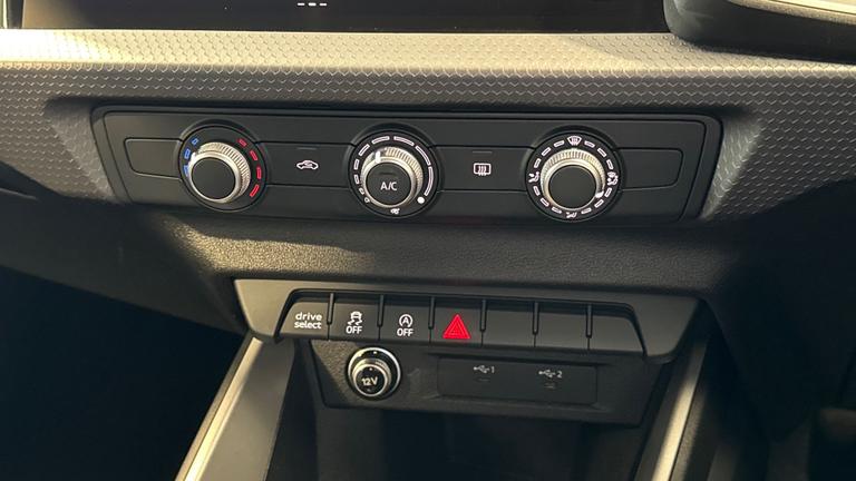 Used Audi A1 WK25YBN 12