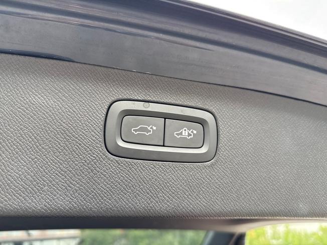 VOLVO Xc90 Photo 25