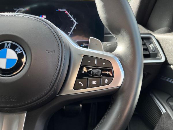 BMW 3 Series Photo autoimg-5d37df8438e8722700f5e9712dfae6488dc37584.jpg