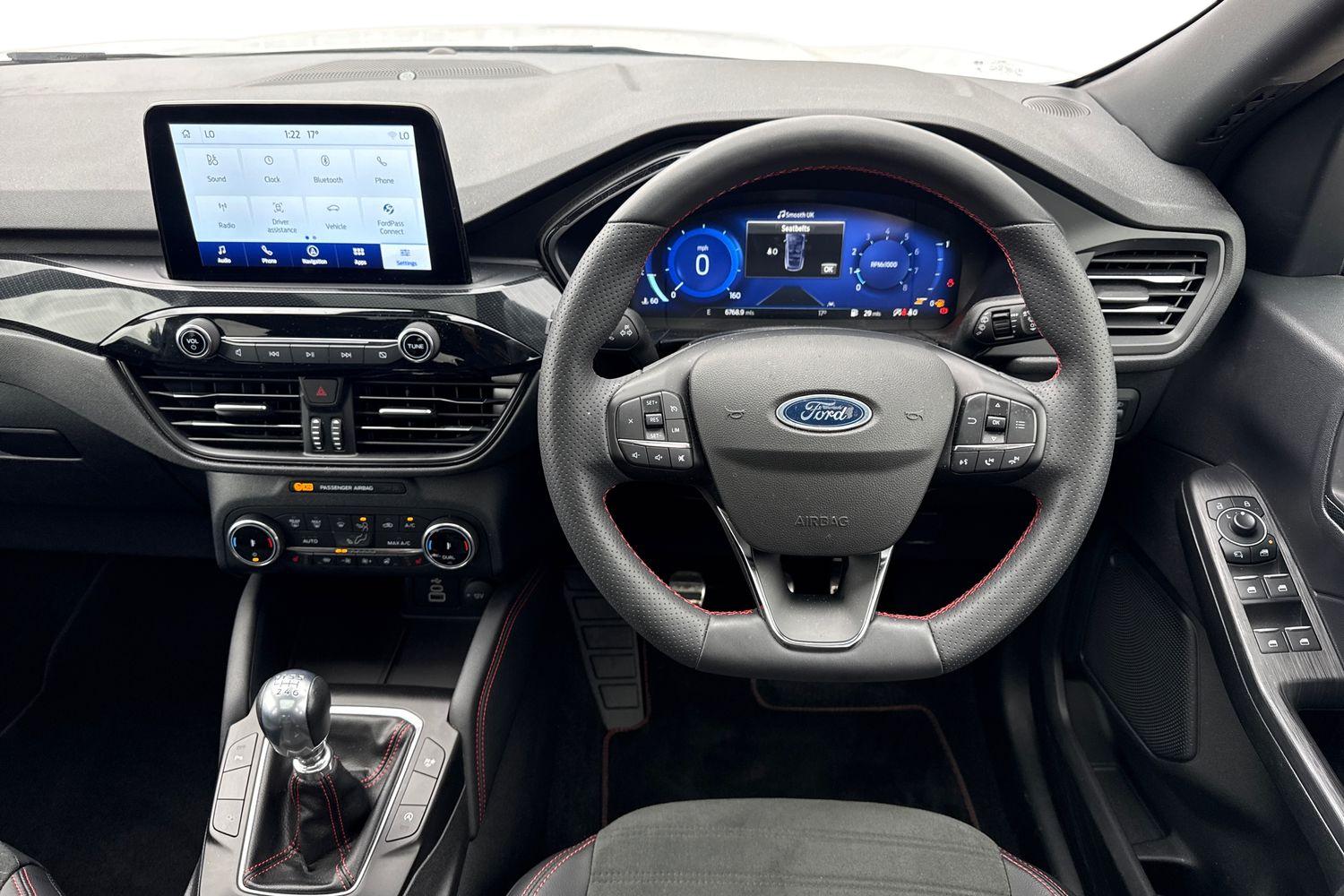 Ford KUGA Photo 10