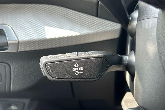AUDI Q2 Photo 44