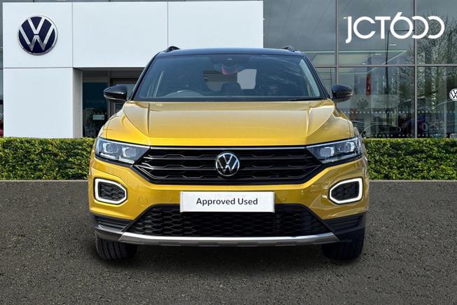 VOLKSWAGEN T-Roc Photo 8