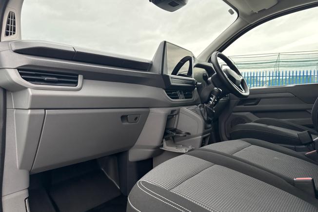 VOLKSWAGEN Transporter Photo 46