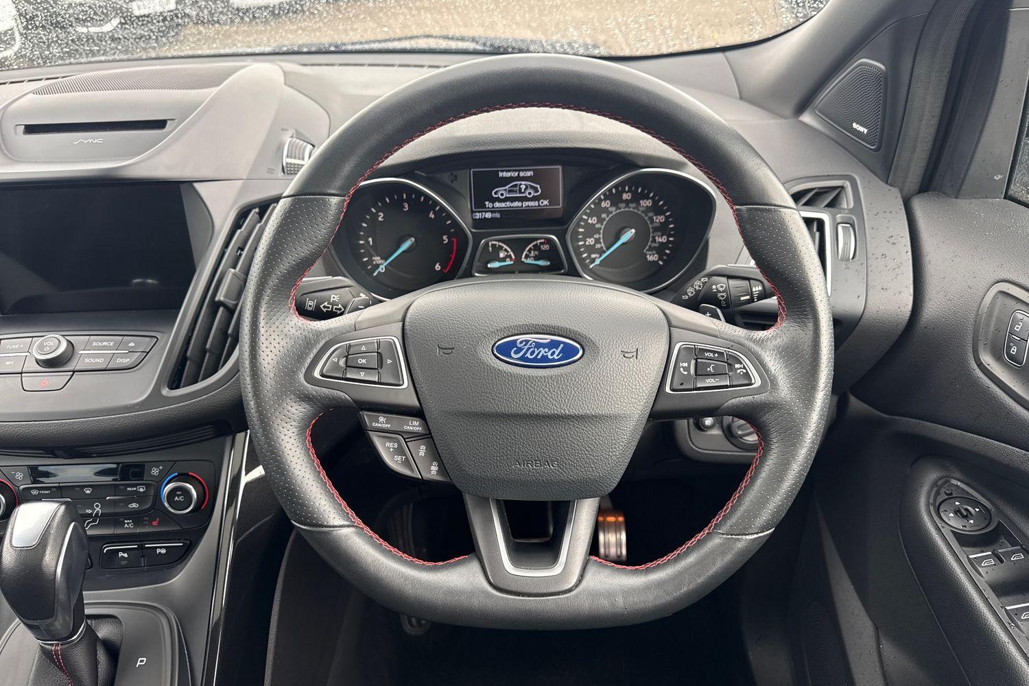 Ford KUGA Photo 11