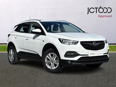 2019 VAUXHALL Grandland X 1.2 Turbo GPF SE SUV 5dr Petrol Manual Euro 6 (s/s) (130 ps) at JCT600