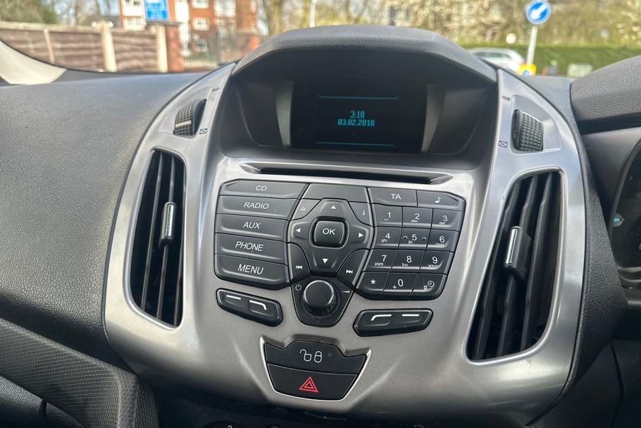 Used Ford Transit Connect MT18LNJ 28