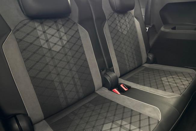 VOLKSWAGEN Tiguan Allspace Photo 47