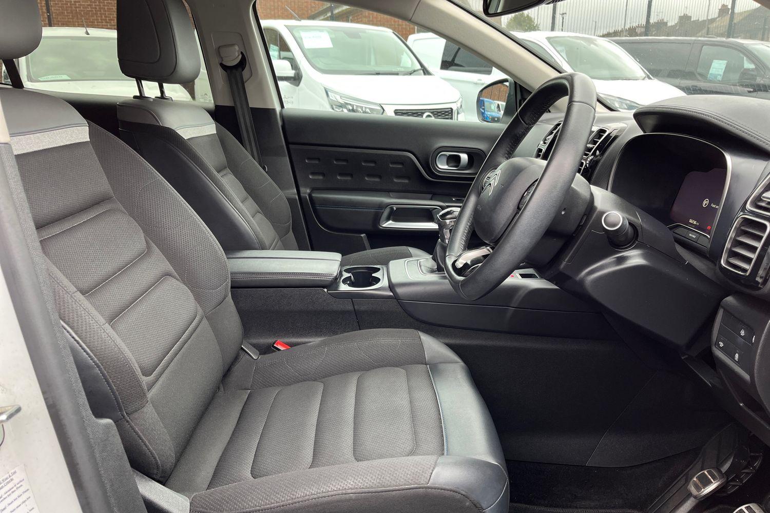Citroen C5 AIRCROSS Photo 16