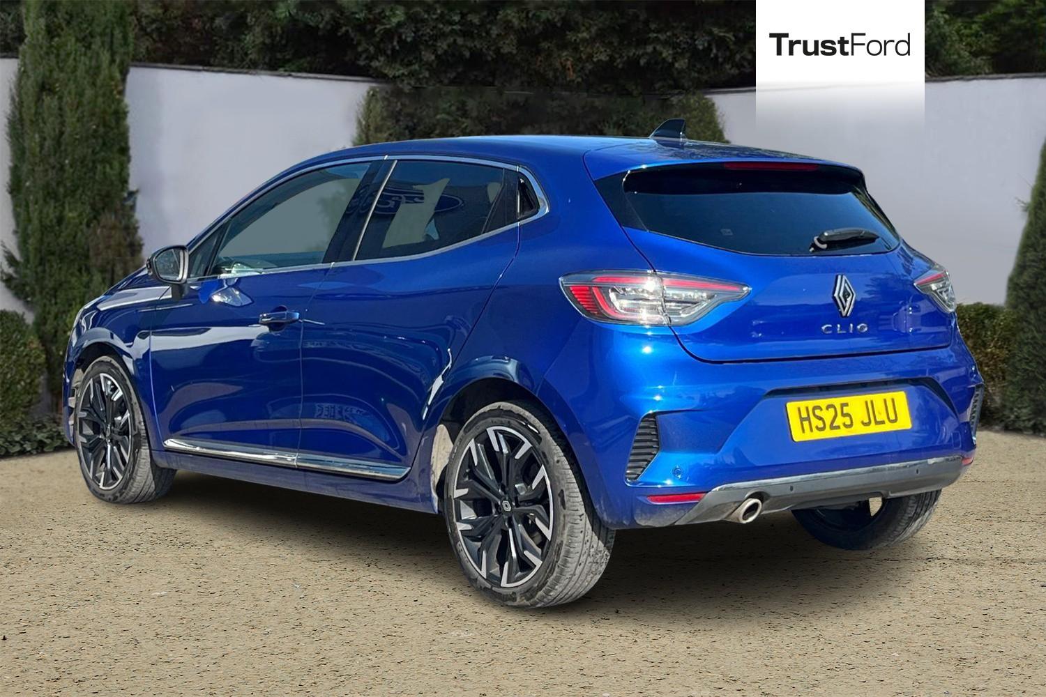 RENAULT CLIO Photo 1