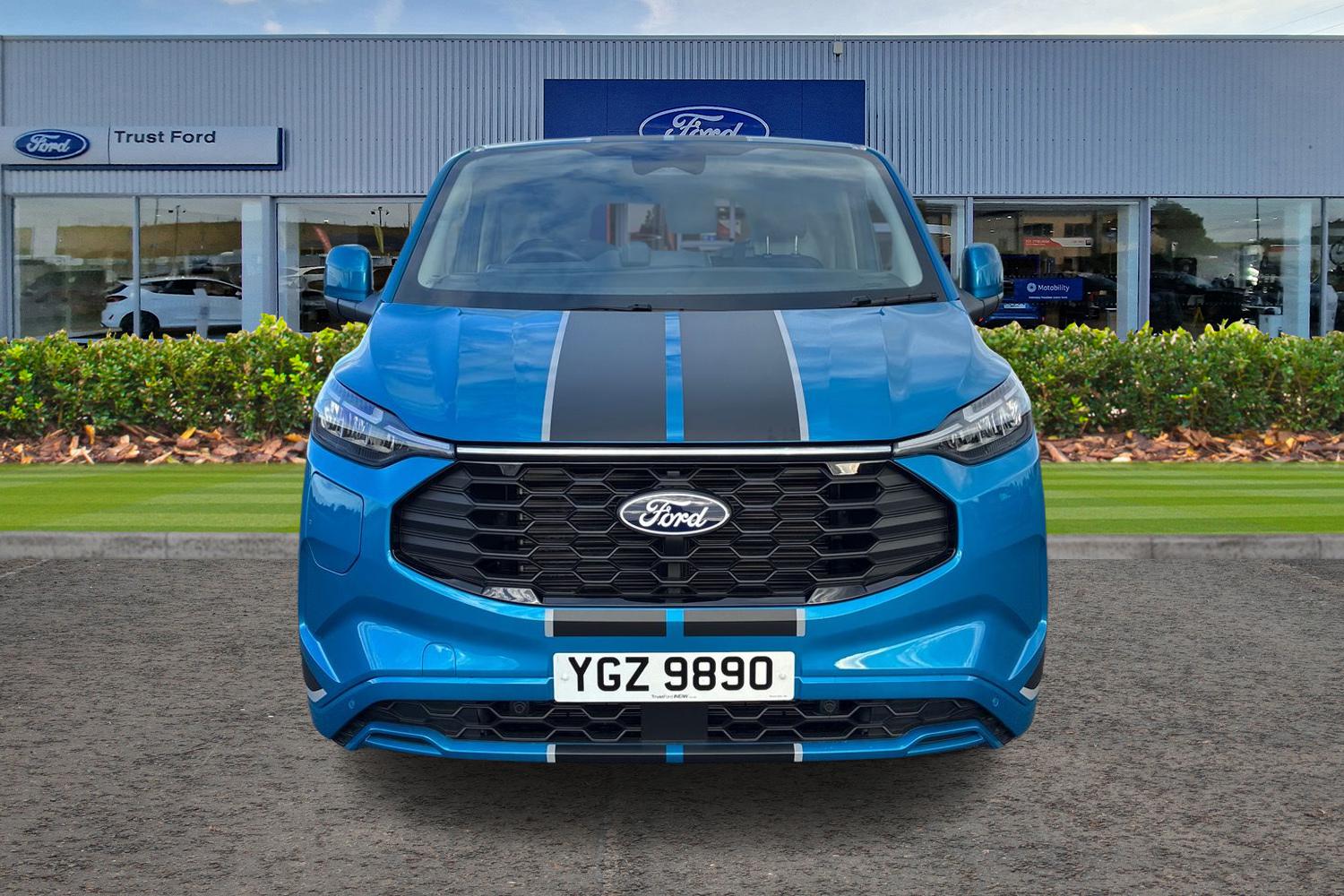Ford Transit Custom Photo 11