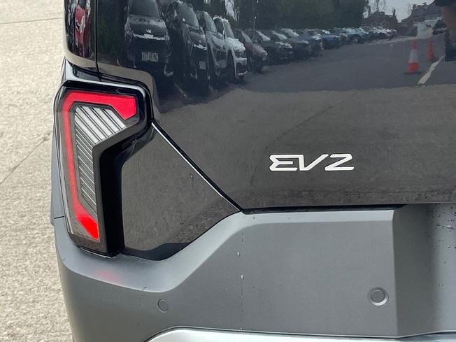 KIA EV2 Photo 18