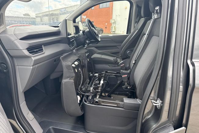 VOLKSWAGEN Transporter Photo 46