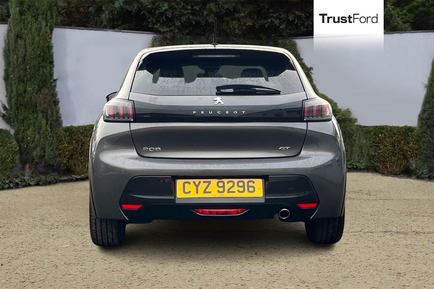 Peugeot 208 Photo 6