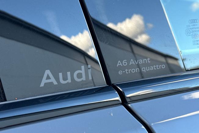 AUDI A6 e-tron Avant Photo 31