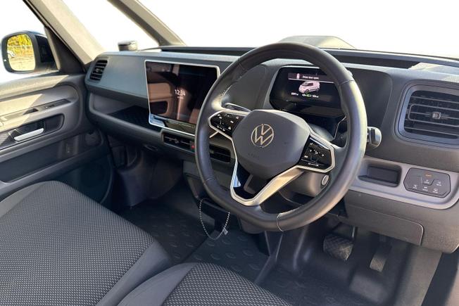 VOLKSWAGEN ID. BUZZ Cargo Photo 10