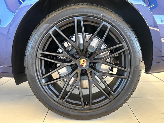 PORSCHE Macan Photo 26