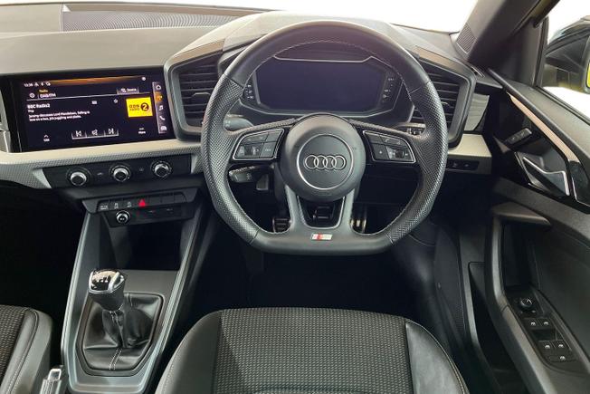 AUDI A1 Photo 11