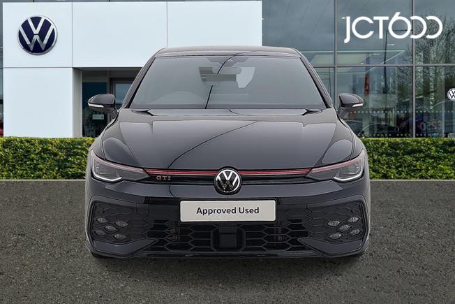 VOLKSWAGEN Golf Photo 8
