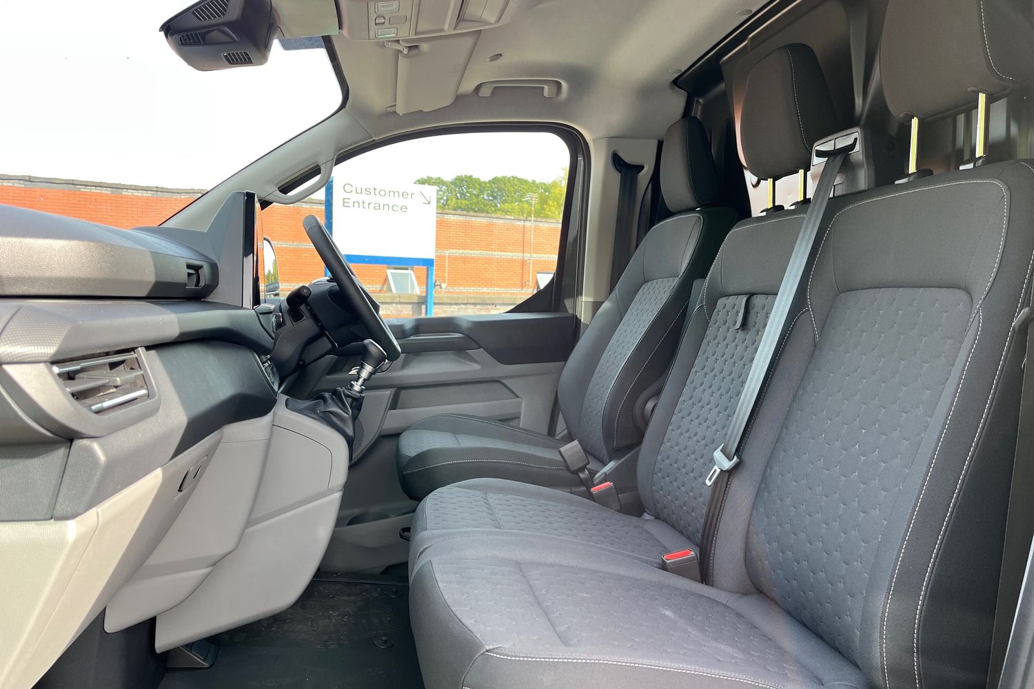 Ford Transit Custom Photo 18