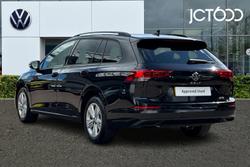 VOLKSWAGEN Golf Photo 3