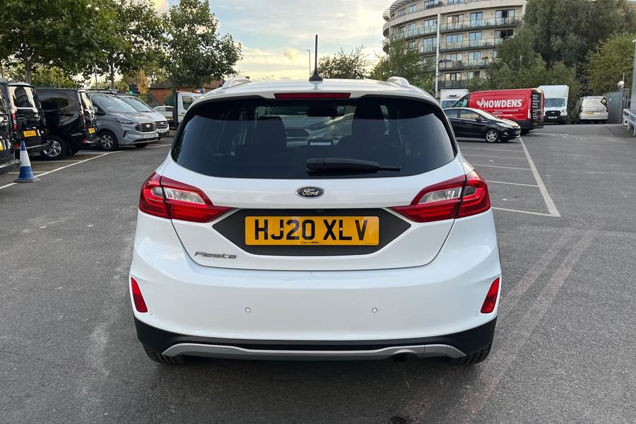 Ford Fiesta Photo autoimg-5d66942e6b340dd8e5ae30a922bab3f783d33d8d.jpg