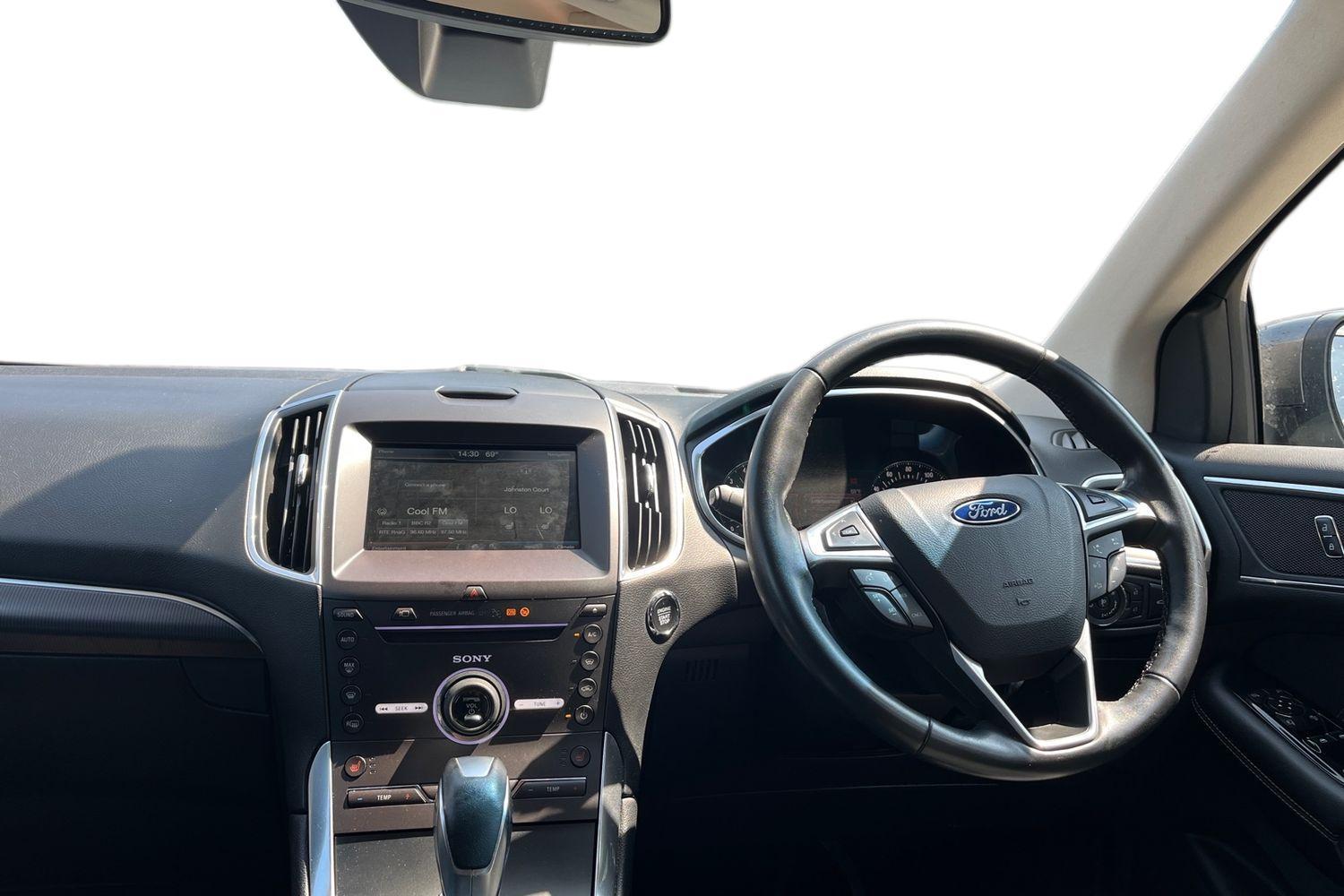 Ford EDGE Photo 9